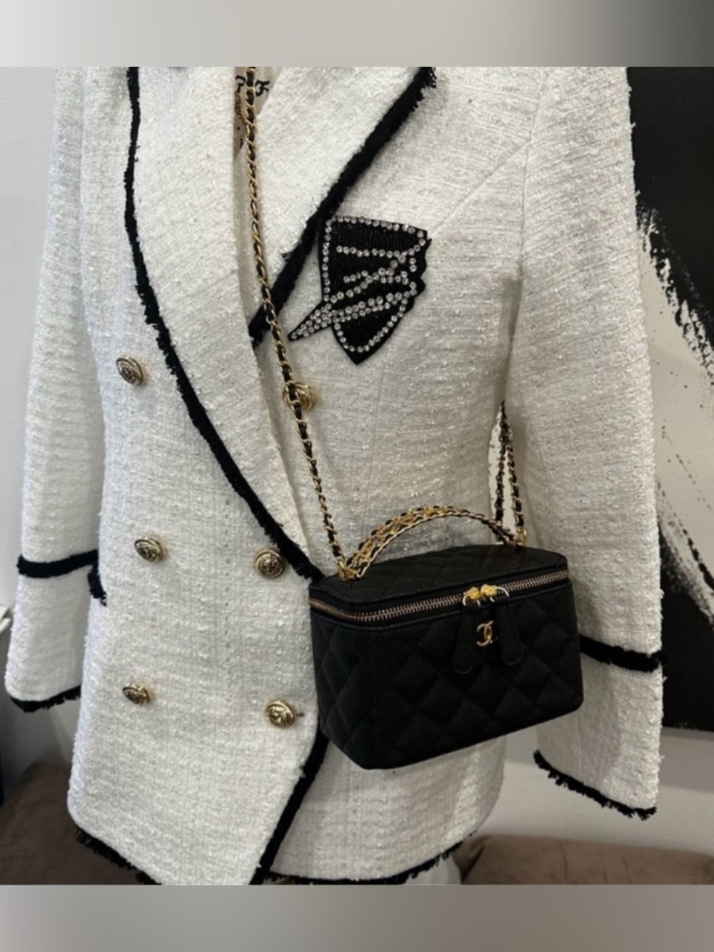 GWP Chanel Black Quilted Leather vanity Bag chain crossbody - Picture 10 of 11